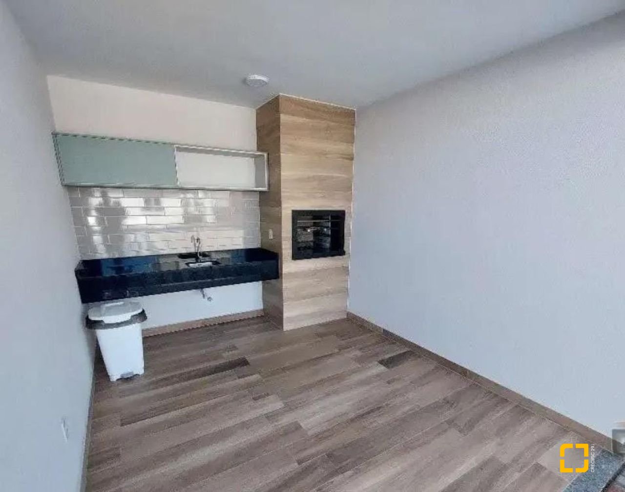 Apartamento com 56m², 2 quartos, 1 garagem, no bairro Aririu em Palhoça