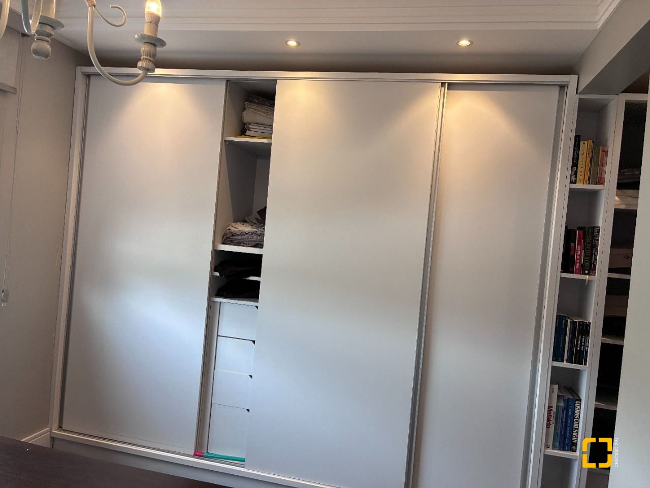 Apartamento com 71m², 2 quartos (sendo 1 suíte), 2 garagens, no bairro Itacorubi em Florianópolis