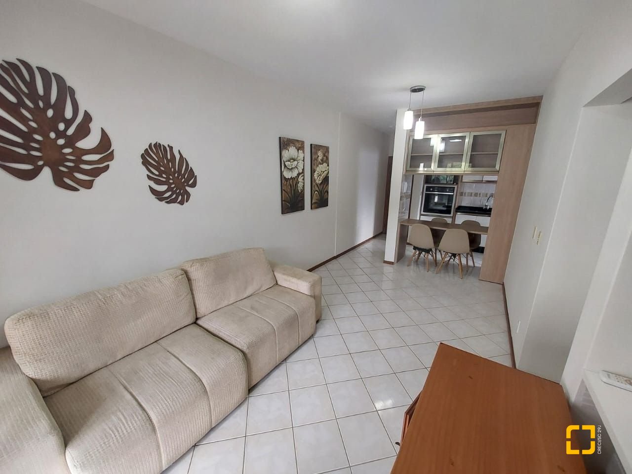 Apartamento com 74m², 3 quartos (sendo 1 suíte), 1 garagem, no bairro Itacorubi em Florianópolis