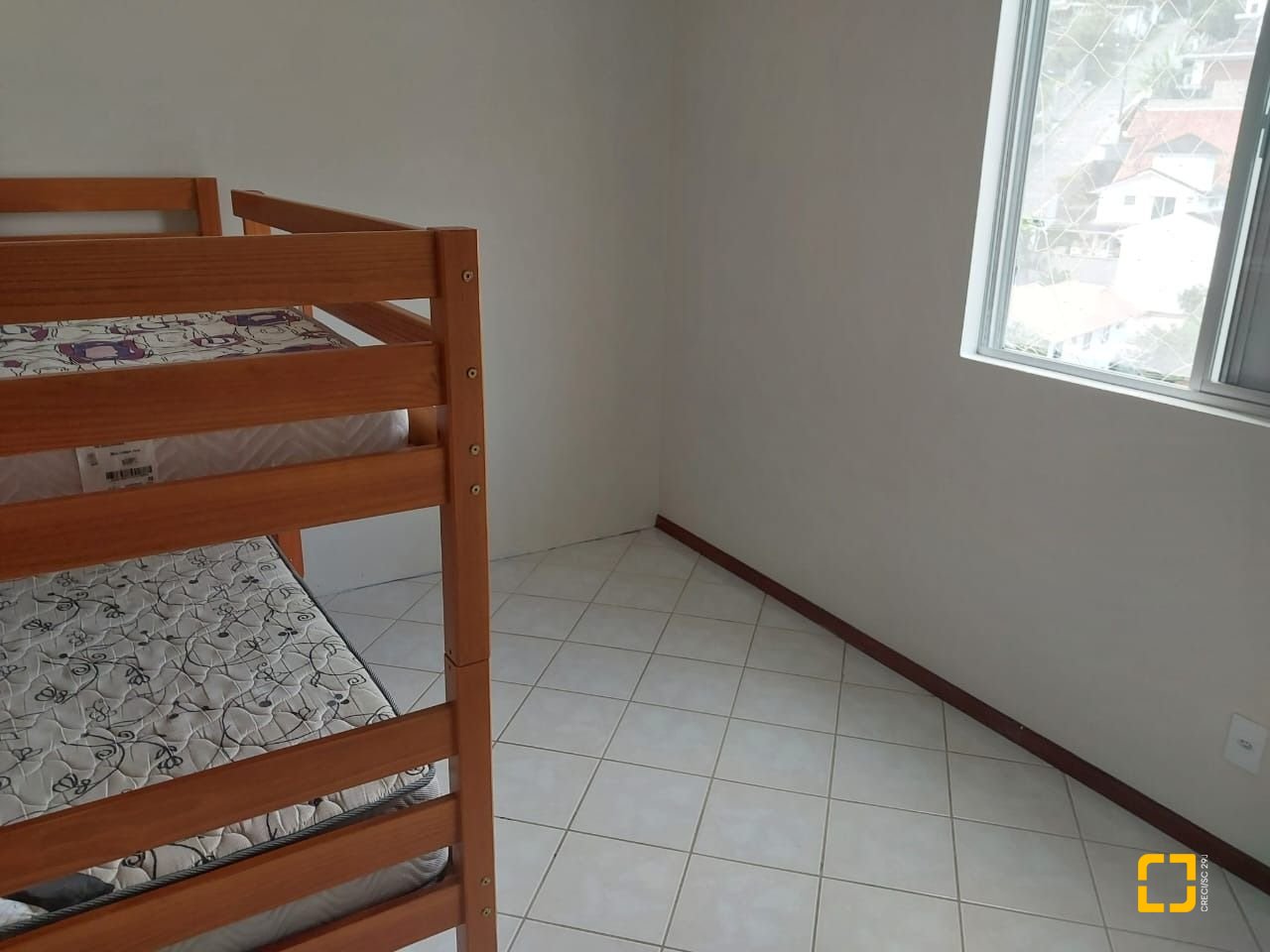 Apartamento com 74m², 3 quartos (sendo 1 suíte), 1 garagem, no bairro Itacorubi em Florianópolis