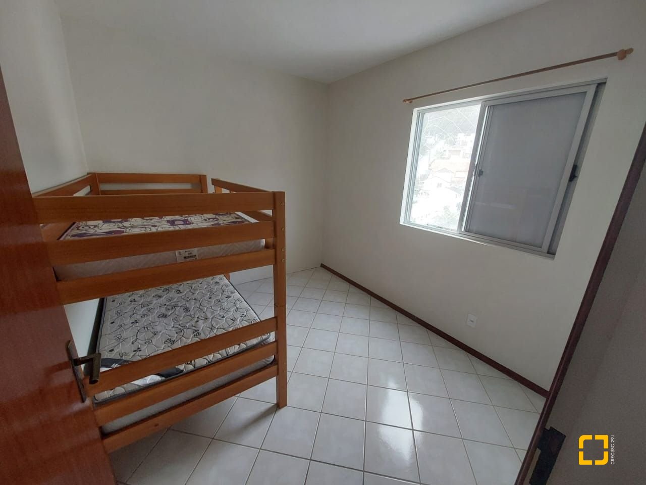 Apartamento com 74m², 3 quartos (sendo 1 suíte), 1 garagem, no bairro Itacorubi em Florianópolis