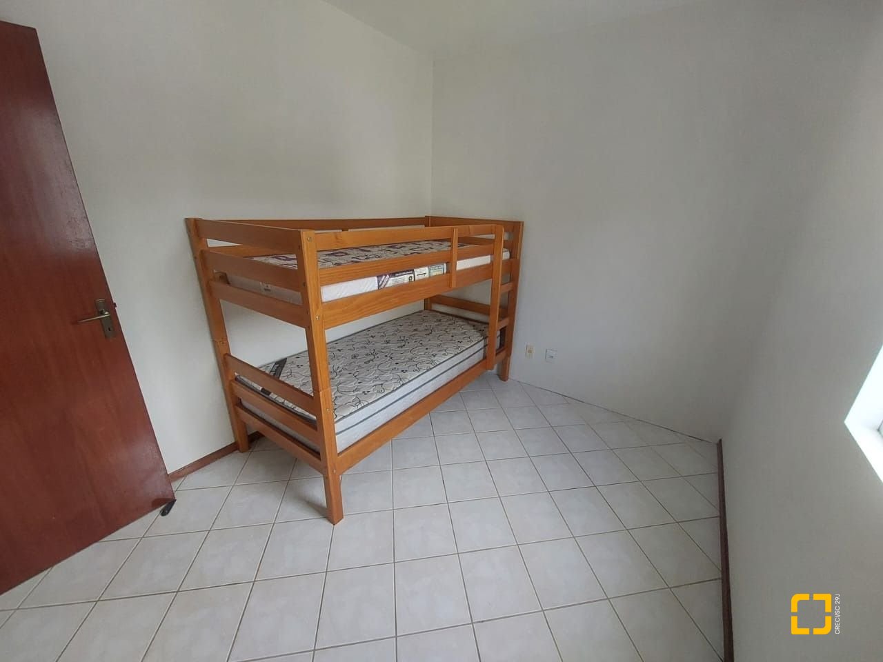 Apartamento com 74m², 3 quartos (sendo 1 suíte), 1 garagem, no bairro Itacorubi em Florianópolis