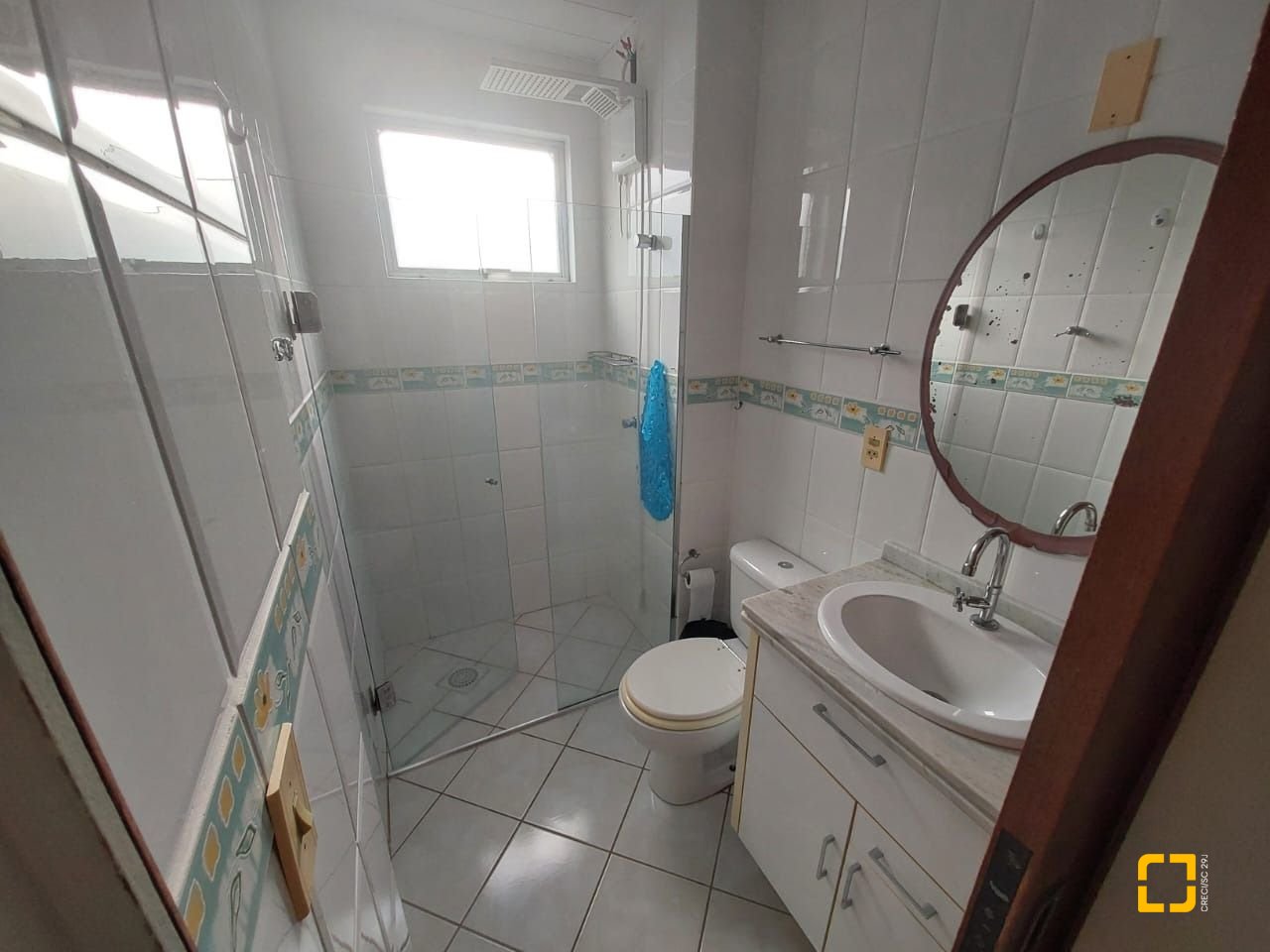 Apartamento com 74m², 3 quartos (sendo 1 suíte), 1 garagem, no bairro Itacorubi em Florianópolis