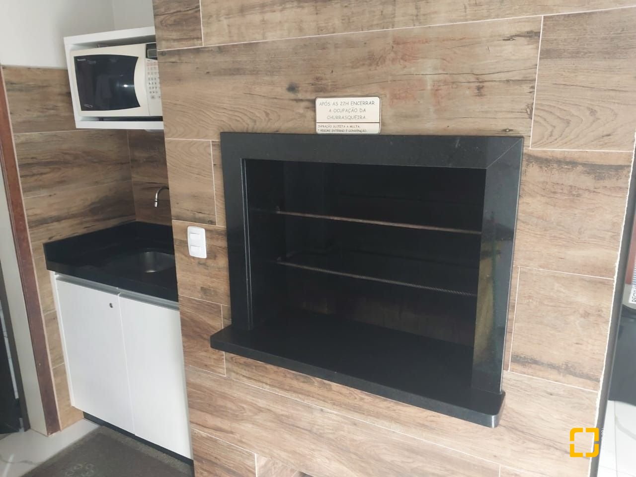 Apartamento com 74m², 3 quartos (sendo 1 suíte), 1 garagem, no bairro Itacorubi em Florianópolis