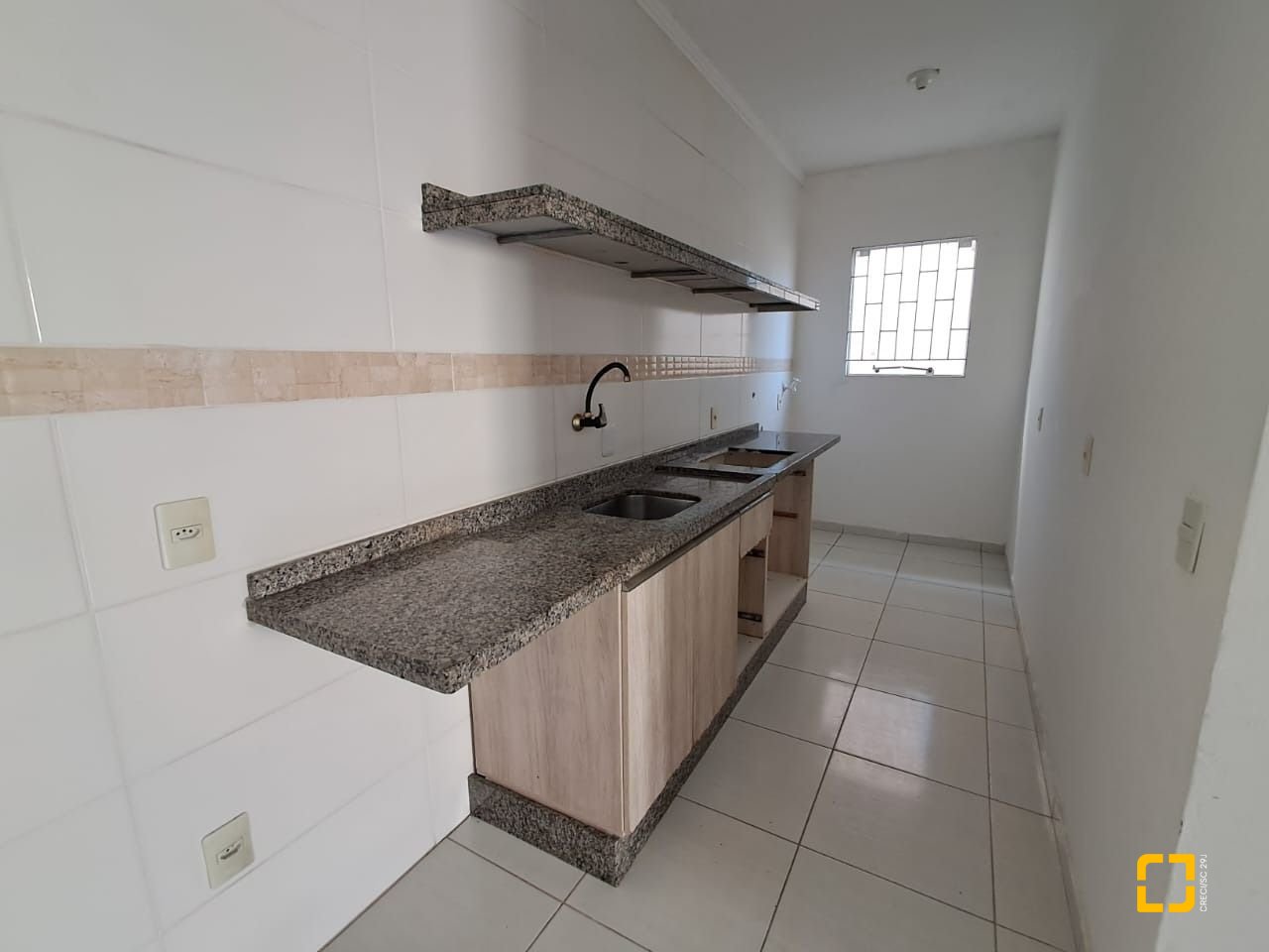 Apartamento com 55m², 2 quartos, 1 garagem, no bairro Ingleses do Rio Vermelho em Florianópolis