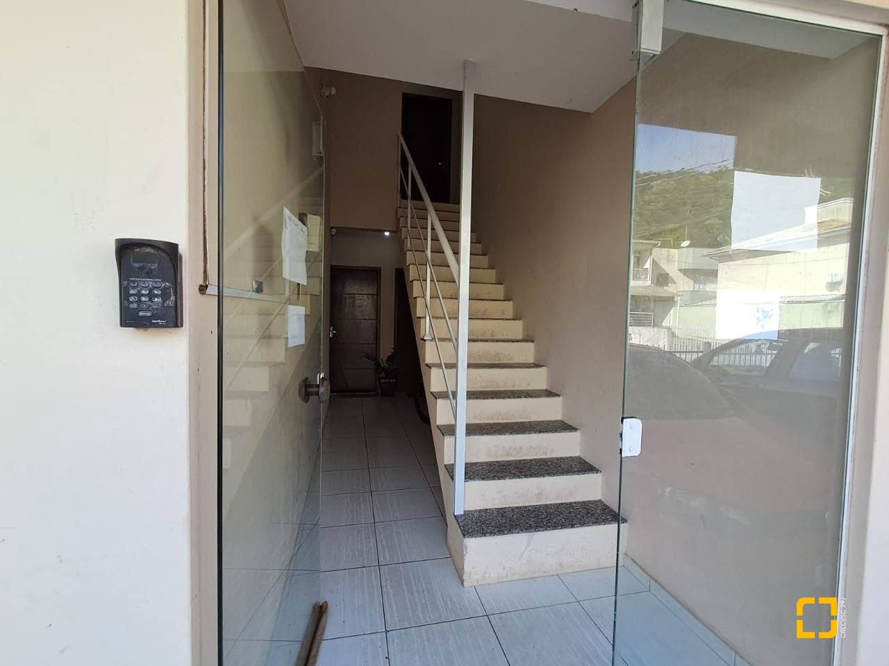 Apartamento com 55m², 2 quartos, 1 garagem, no bairro Ingleses do Rio Vermelho em Florianópolis