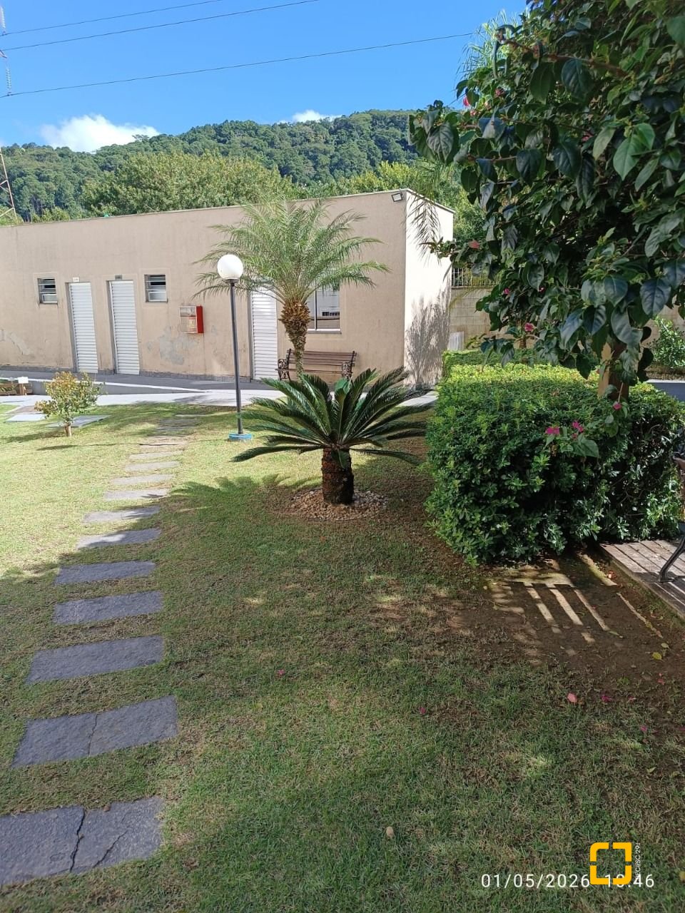 Apartamento com 48m², 2 quartos, 1 garagem, no bairro Roçado em São José