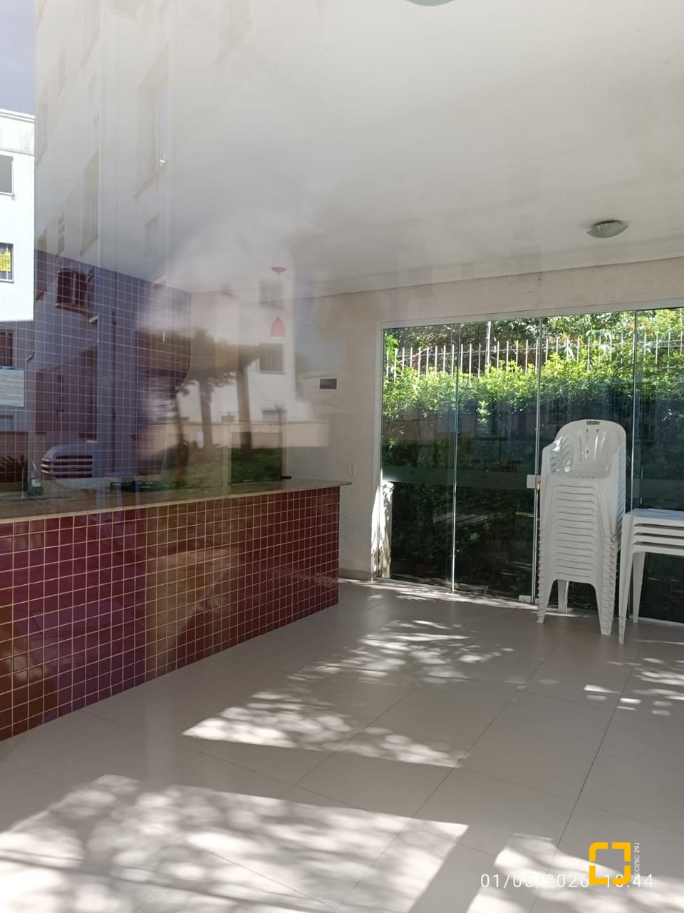 Apartamento com 48m², 2 quartos, 1 garagem, no bairro Roçado em São José