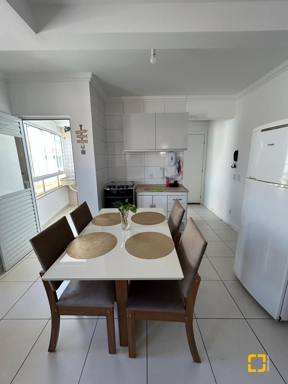 Apartamento com 48m², 1 quarto, 1 garagem, no bairro Ingleses em Florianópolis