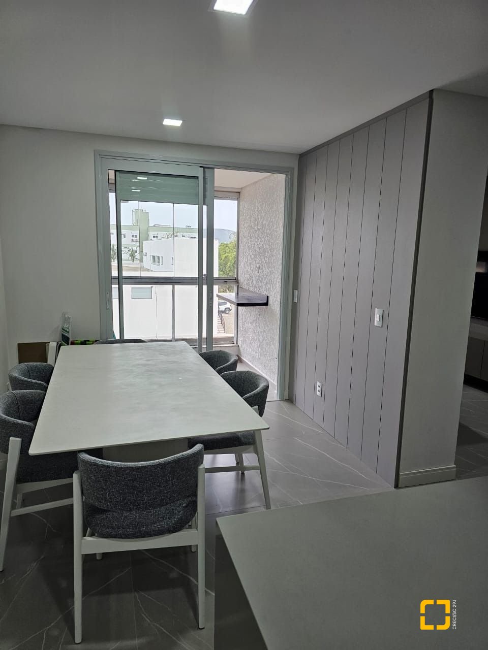 Apartamento com 110m², 3 quartos (sendo 1 suíte), 1 garagem, no bairro Ingleses em Florianópolis