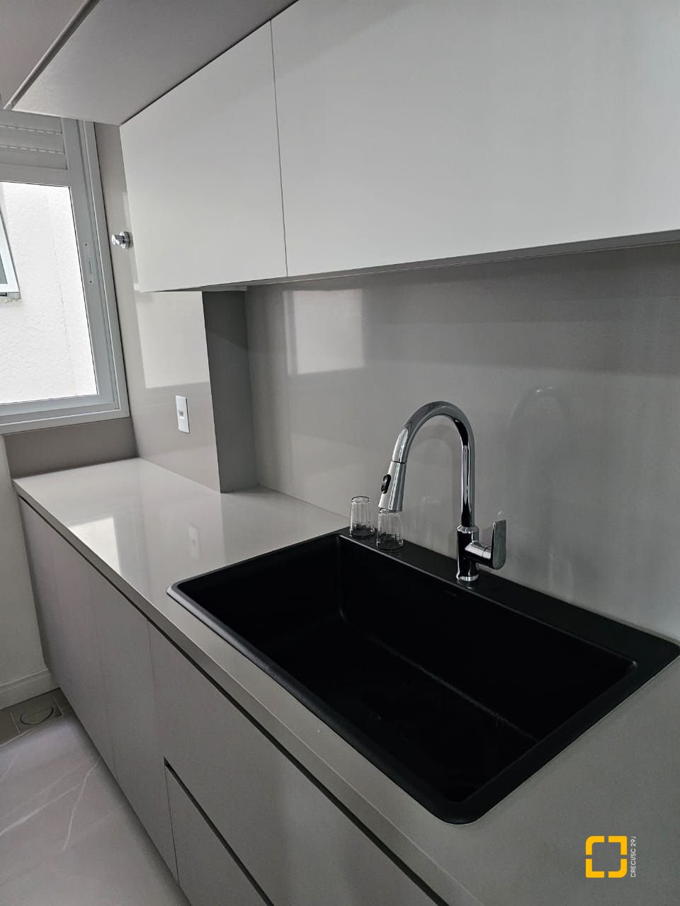Apartamento com 110m², 3 quartos (sendo 1 suíte), 1 garagem, no bairro Ingleses em Florianópolis
