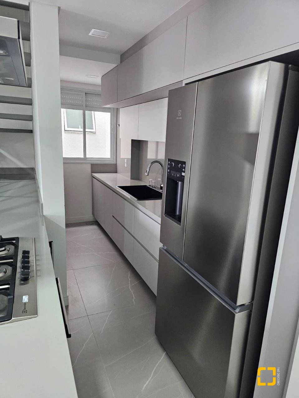 Apartamento com 110m², 3 quartos (sendo 1 suíte), 1 garagem, no bairro Ingleses em Florianópolis