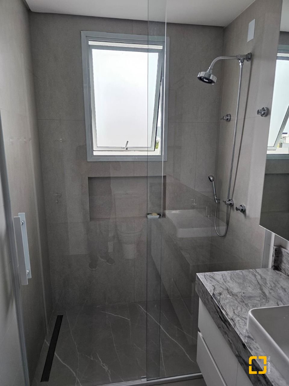 Apartamento com 110m², 3 quartos (sendo 1 suíte), 1 garagem, no bairro Ingleses em Florianópolis