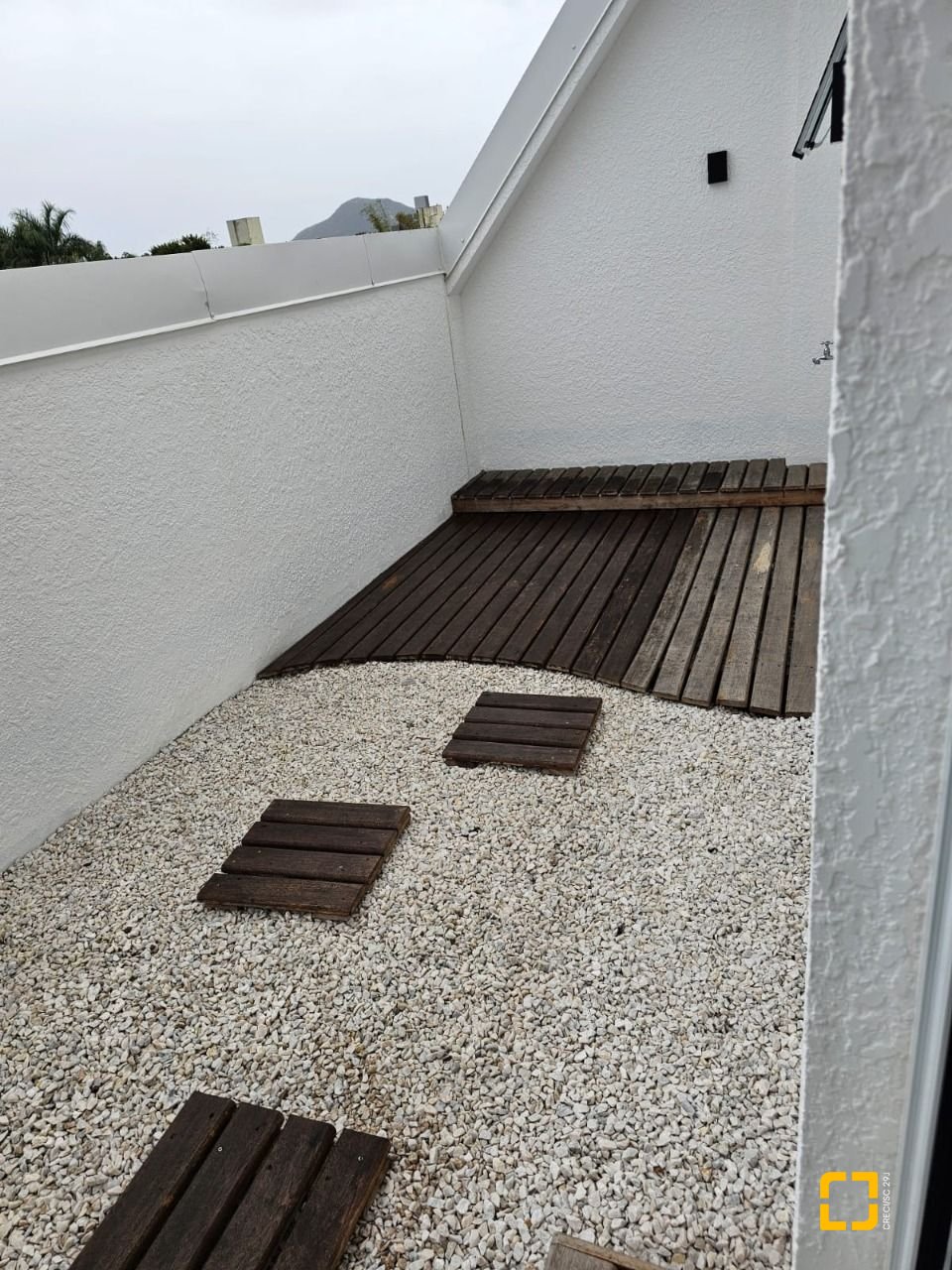Apartamento com 110m², 3 quartos (sendo 1 suíte), 1 garagem, no bairro Ingleses em Florianópolis