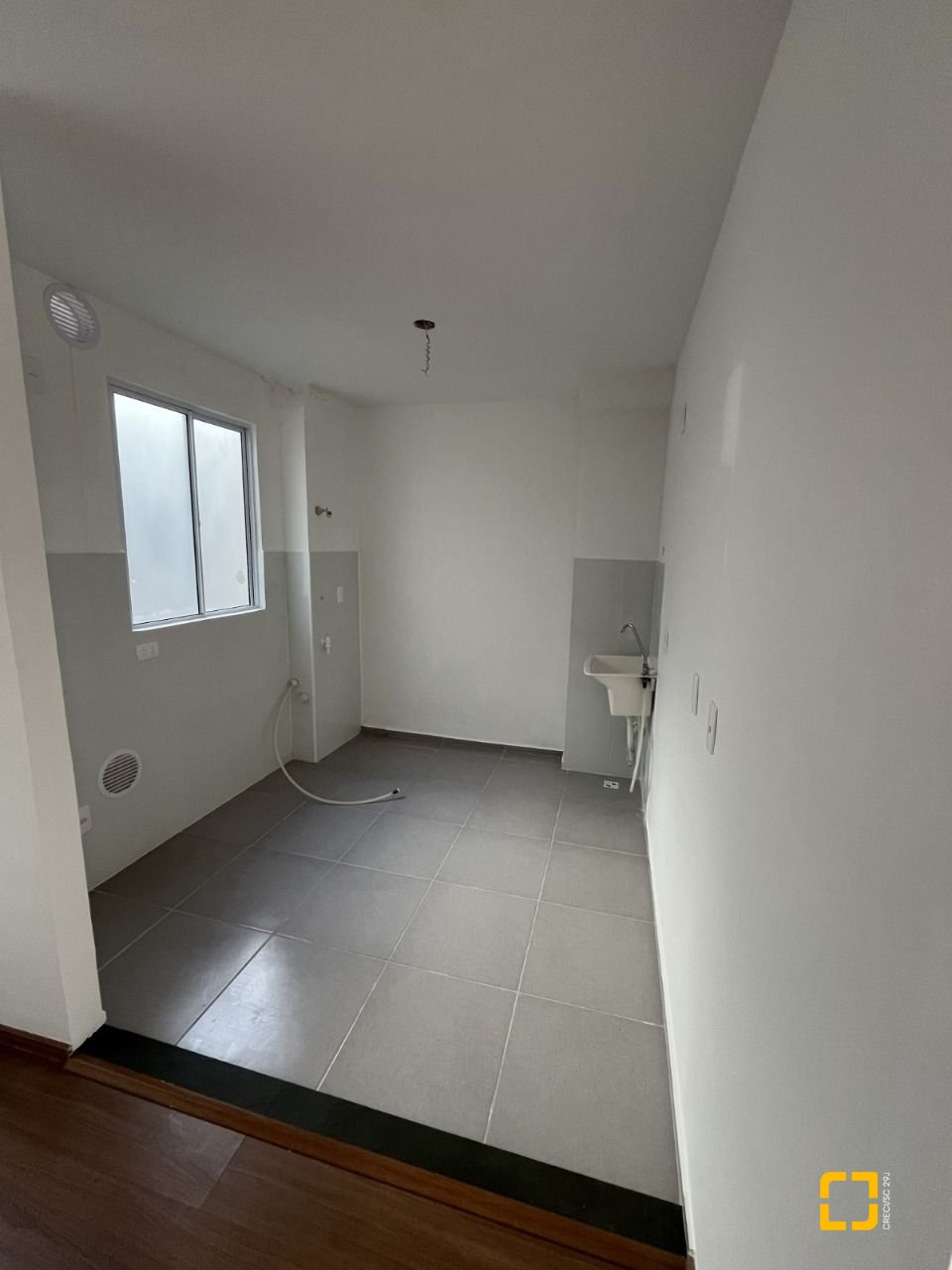Apartamento com 43m², 2 quartos, 1 garagem, no bairro Bela Vista em Palhoça