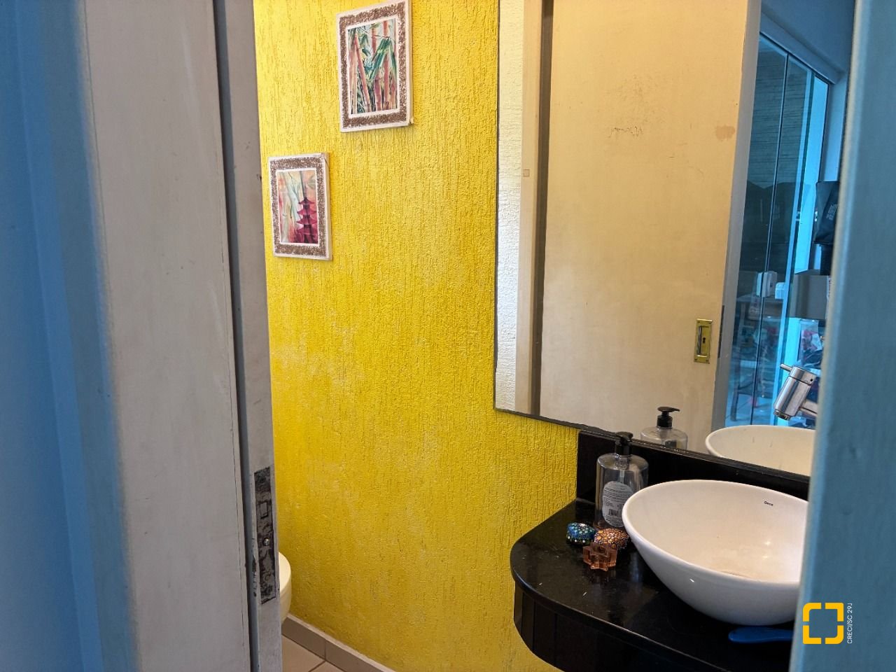 Casa com 226m², 3 quartos (sendo 1 suíte), 2 garagens, no bairro Pedra Branca em Palhoça