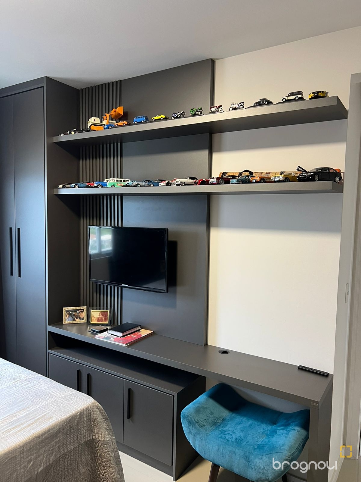 Apartamento com 137m², 3 quartos (sendo 1 suíte), 2 garagens, no bairro Centro em Palhoça