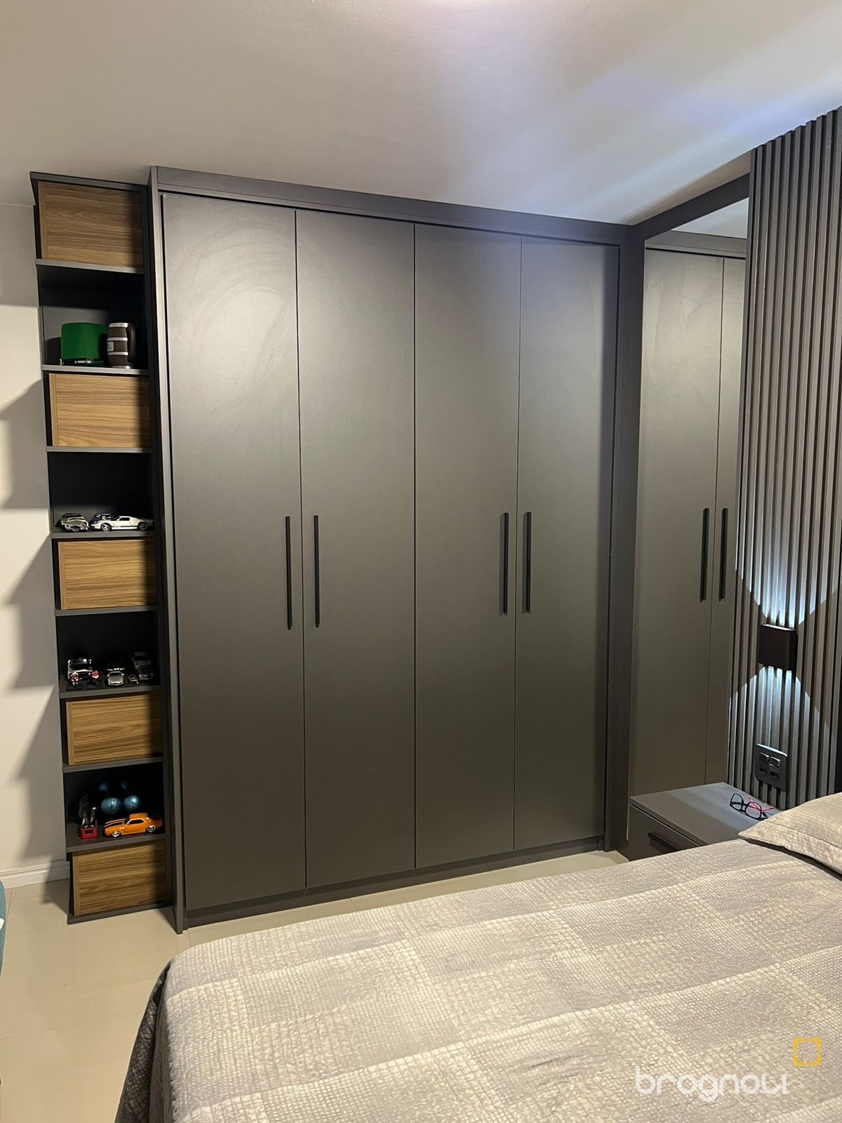Apartamento com 137m², 3 quartos (sendo 1 suíte), 2 garagens, no bairro Centro em Palhoça