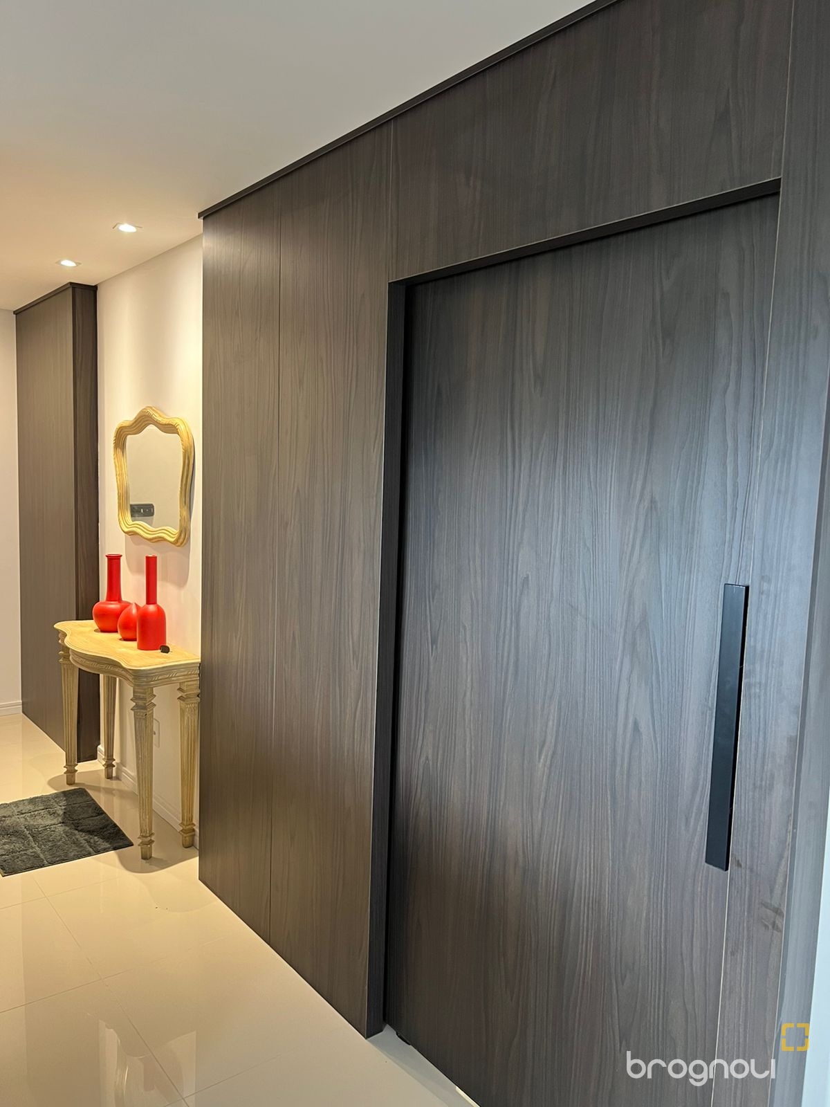 Apartamento com 137m², 3 quartos (sendo 1 suíte), 2 garagens, no bairro Centro em Palhoça