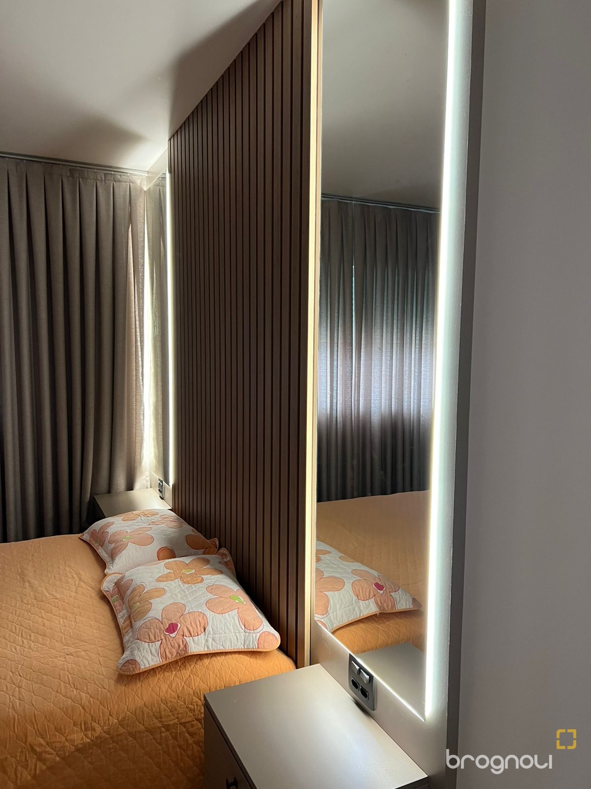 Apartamento com 137m², 3 quartos (sendo 1 suíte), 2 garagens, no bairro Centro em Palhoça