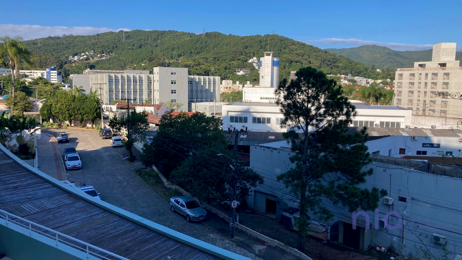 Studio com 83m², 1 quarto, 1 garagem, no bairro Itacorubi em Florianópolis