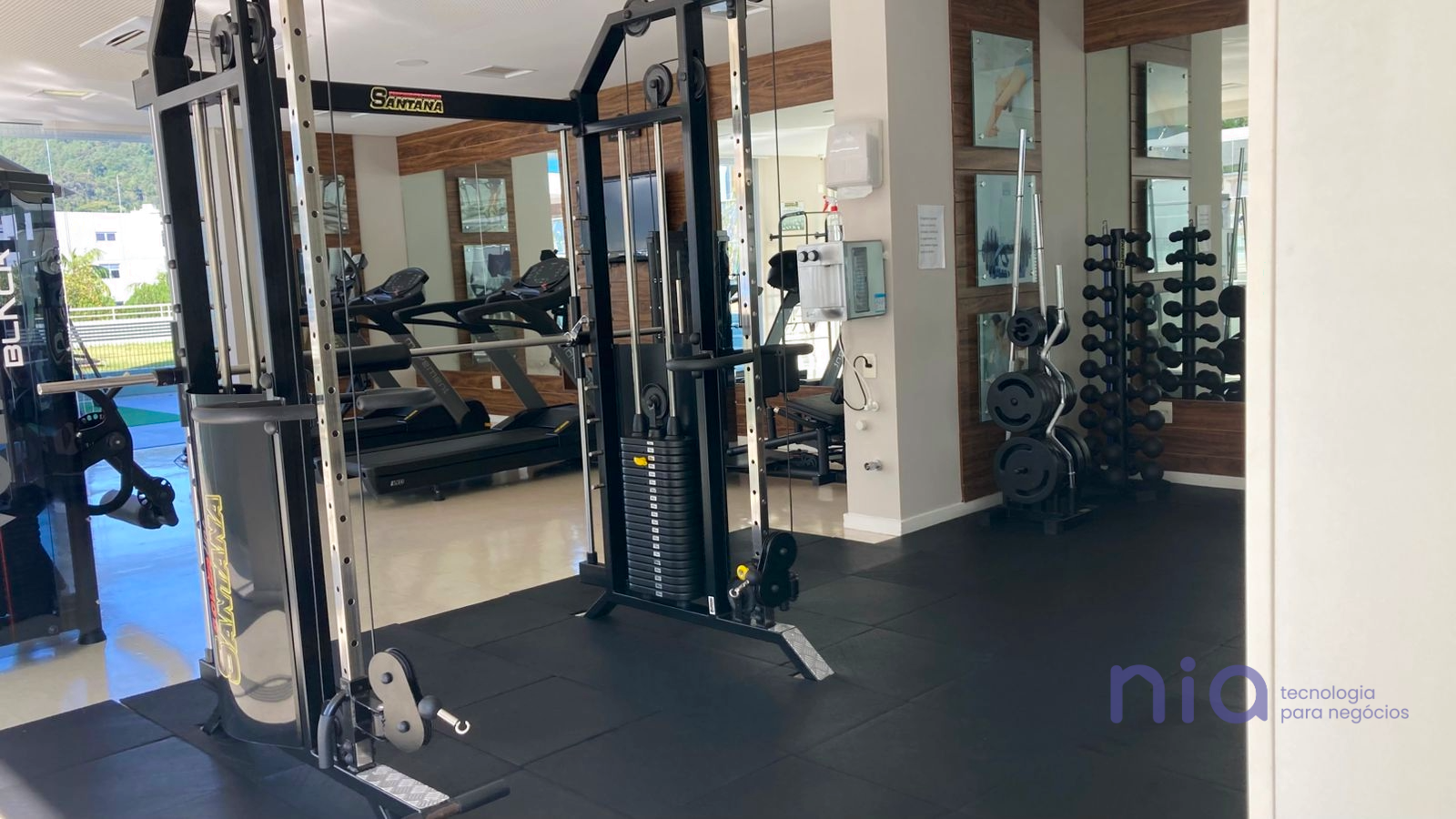 Studio com 83m², 1 quarto, 1 garagem, no bairro Itacorubi em Florianópolis