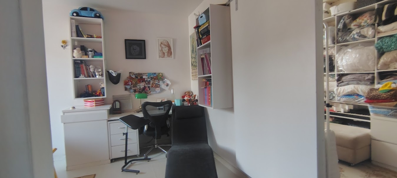 Casa com 218m², 3 quartos (sendo 1 suíte), 2 garagens, no bairro Bom Abrigo em Florianópolis
