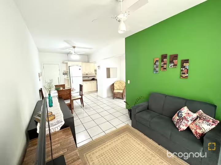 Apartamento com 51m², 1 quarto, 1 garagem, no bairro Ingleses do Rio Vermelho em Florianópolis