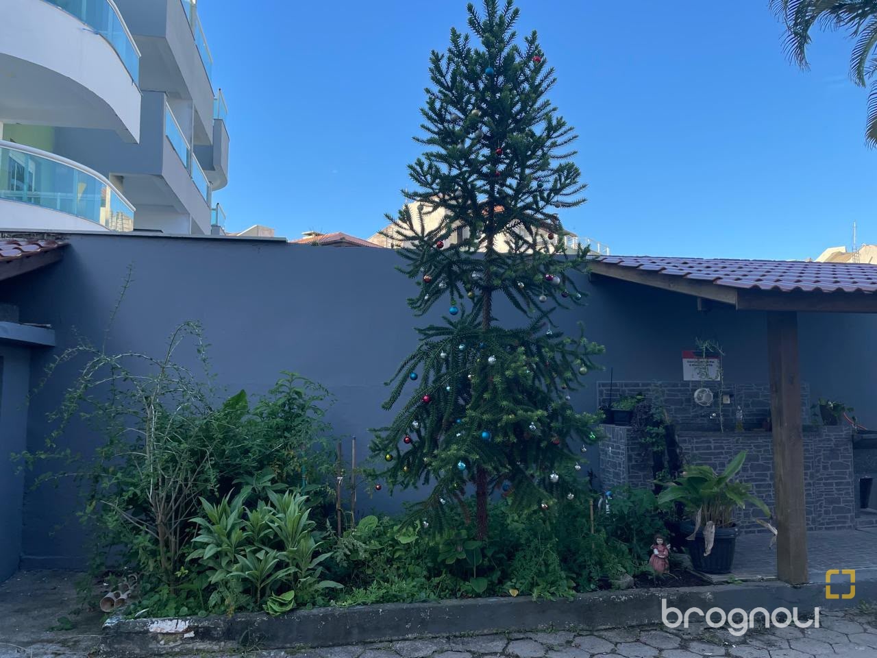 Apartamento com 51m², 1 quarto, 1 garagem, no bairro Ingleses do Rio Vermelho em Florianópolis
