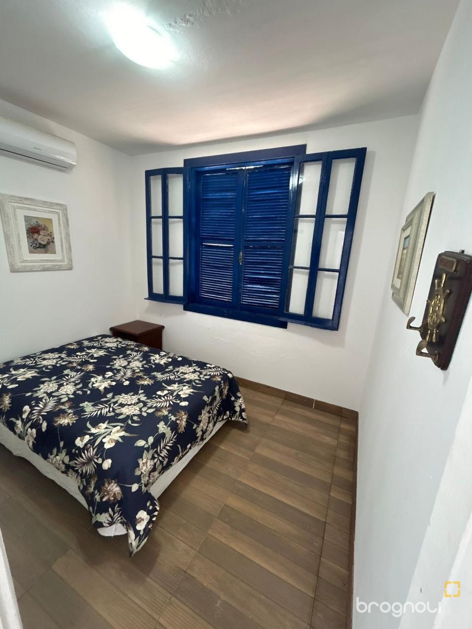 Casa com 100m², 2 quartos (sendo 1 suíte), no bairro Lagoa da Conceição em Florianópolis