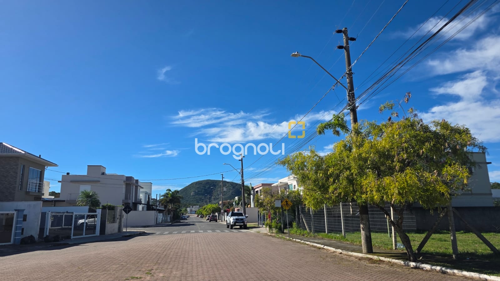 Terreno com 450m², no bairro São João do Rio Vermelho em Florianópolis