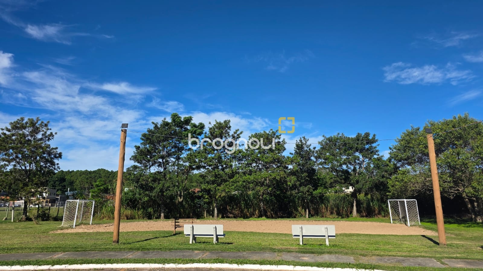 Terreno com 450m², no bairro São João do Rio Vermelho em Florianópolis