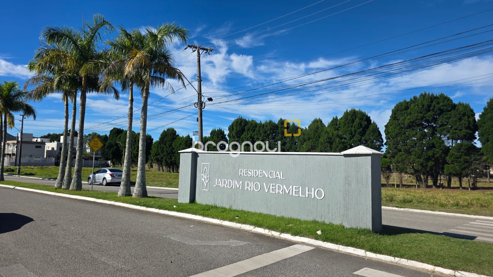 Terreno com 450m², no bairro São João do Rio Vermelho em Florianópolis