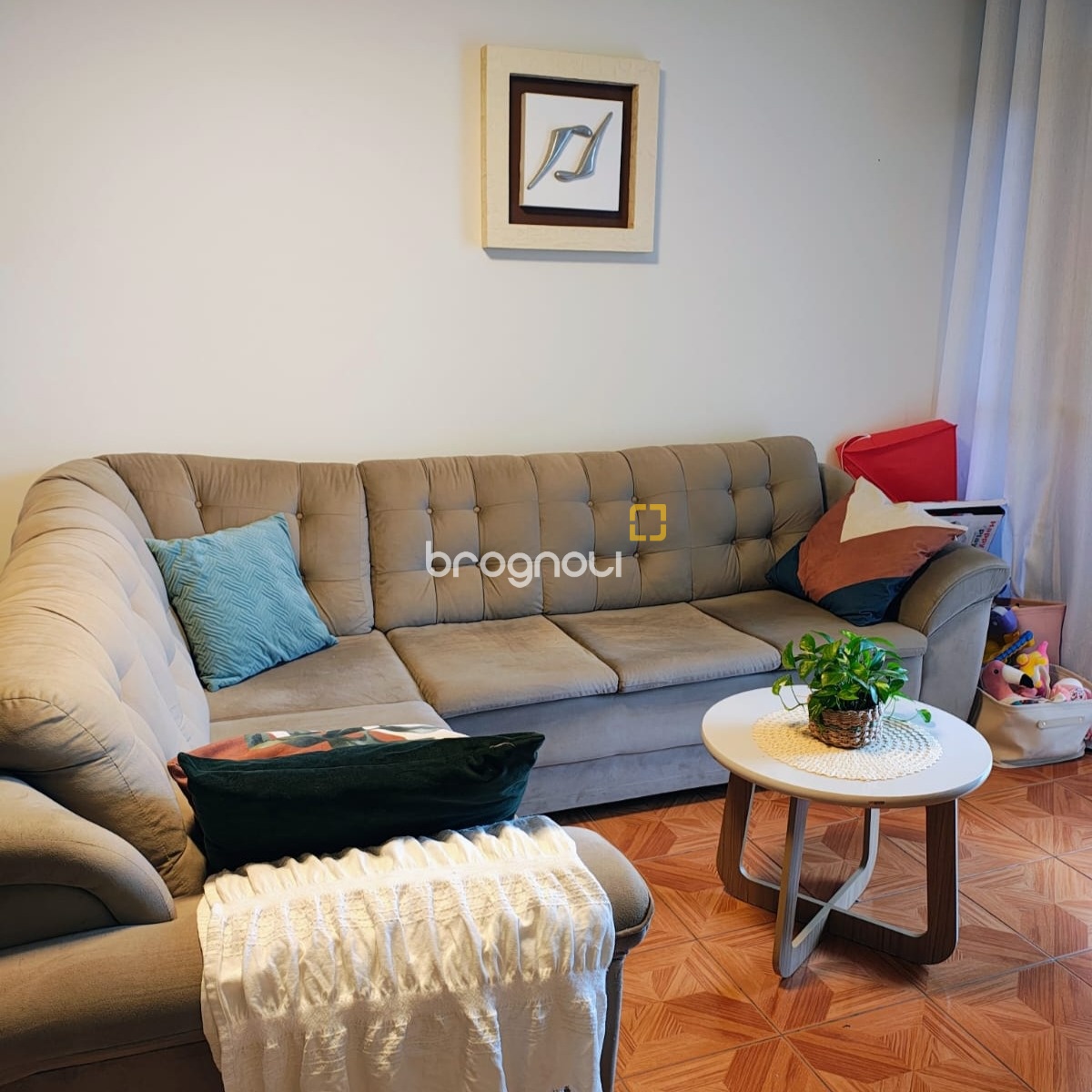Apartamento com 116m², 3 quartos (sendo 1 suíte), 1 garagem, no bairro Coqueiros em Florianópolis