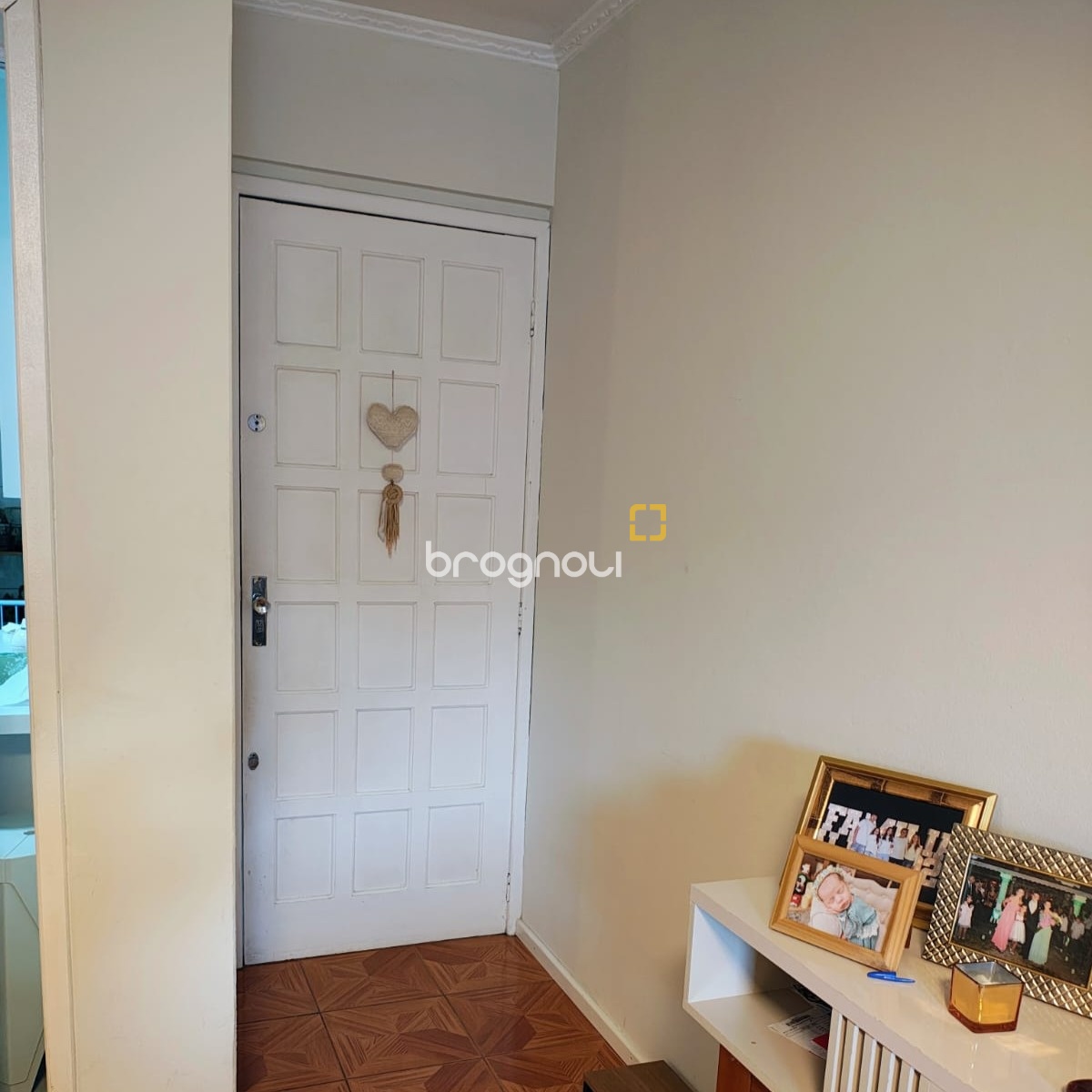 Apartamento com 116m², 3 quartos (sendo 1 suíte), 1 garagem, no bairro Coqueiros em Florianópolis