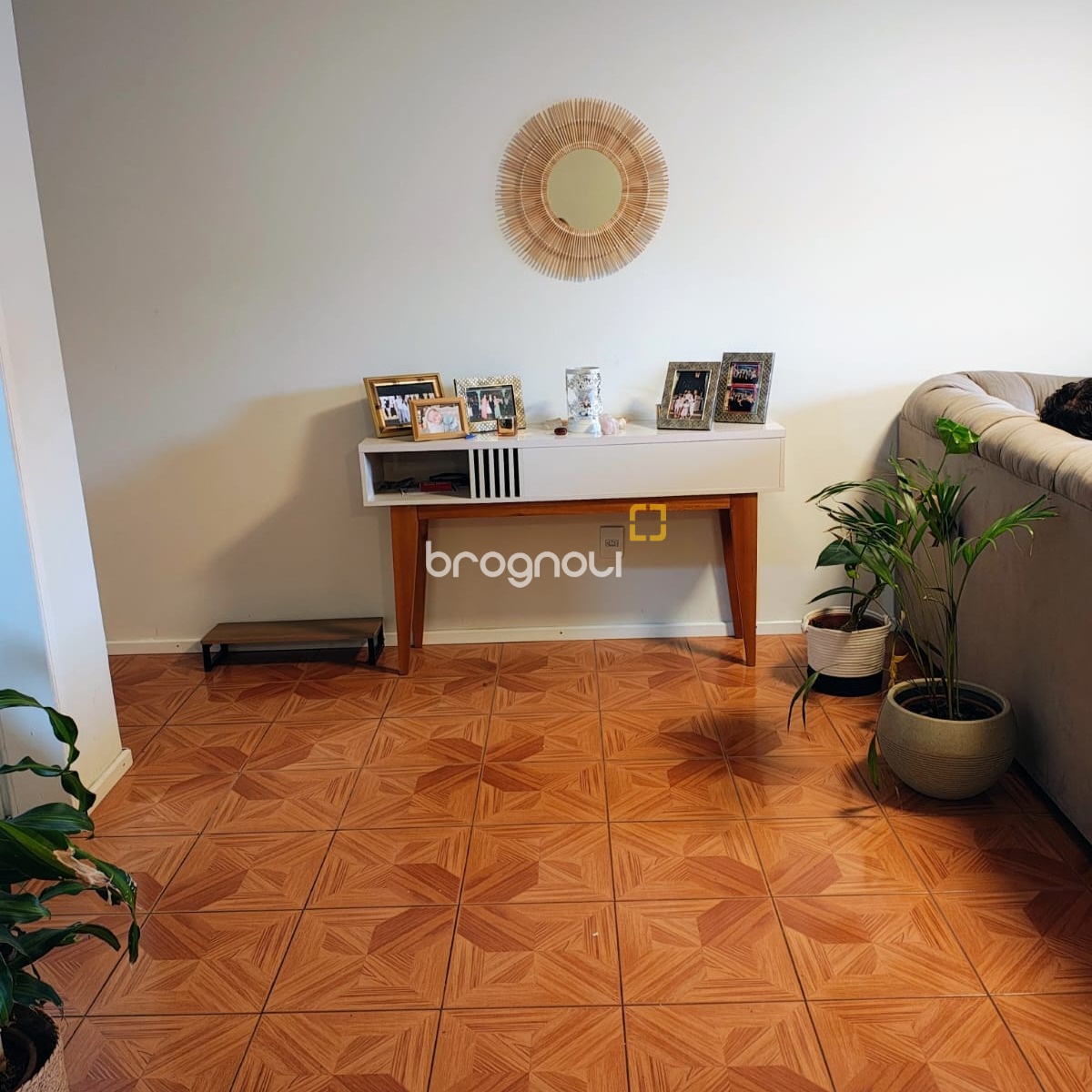 Apartamento com 116m², 3 quartos (sendo 1 suíte), 1 garagem, no bairro Coqueiros em Florianópolis