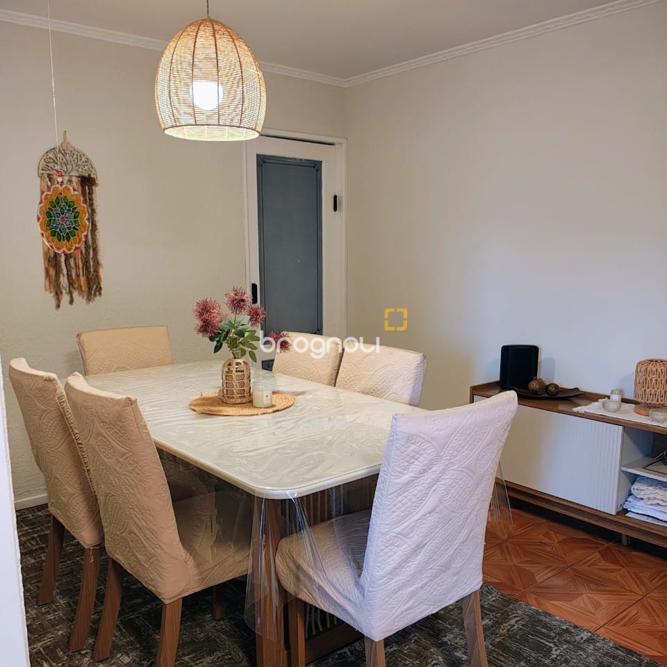Apartamento com 116m², 3 quartos (sendo 1 suíte), 1 garagem, no bairro Coqueiros em Florianópolis