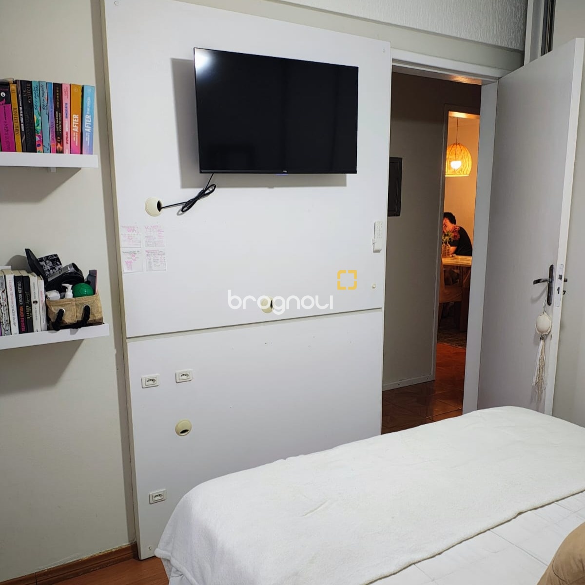 Apartamento com 116m², 3 quartos (sendo 1 suíte), 1 garagem, no bairro Coqueiros em Florianópolis