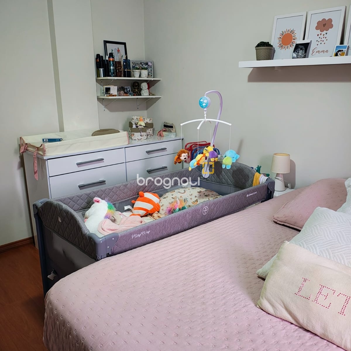 Apartamento com 116m², 3 quartos (sendo 1 suíte), 1 garagem, no bairro Coqueiros em Florianópolis