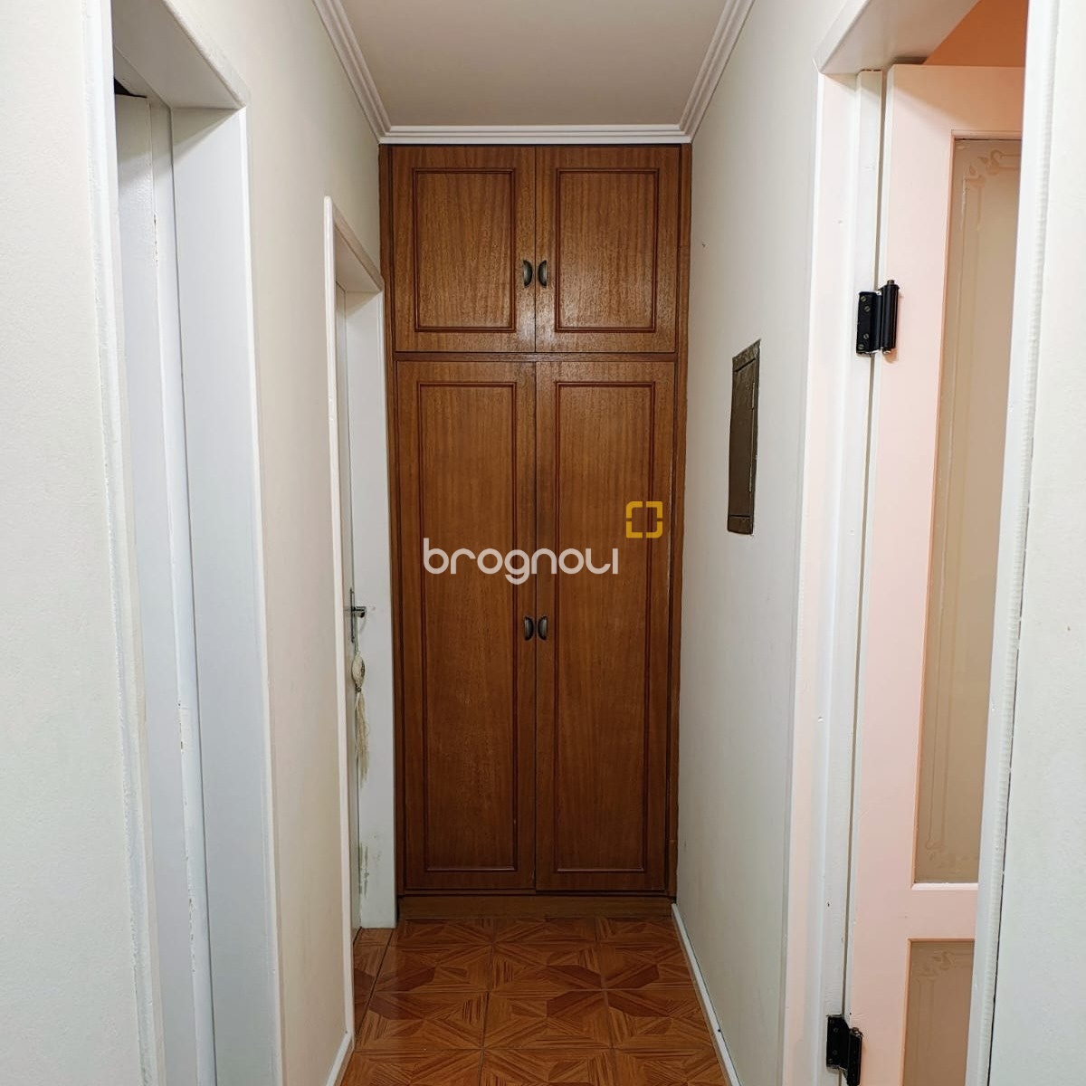 Apartamento com 116m², 3 quartos (sendo 1 suíte), 1 garagem, no bairro Coqueiros em Florianópolis