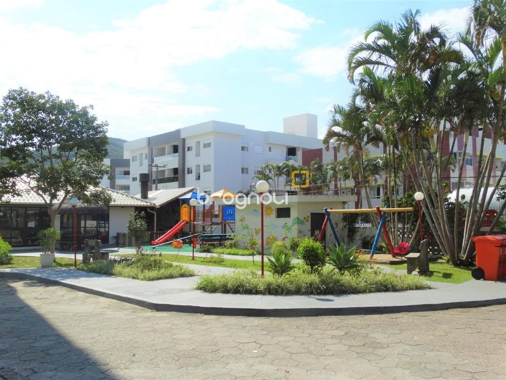 Apartamento com 75m², 2 quartos, 1 garagem, no bairro Ingleses do Rio Vermelho em Florianópolis