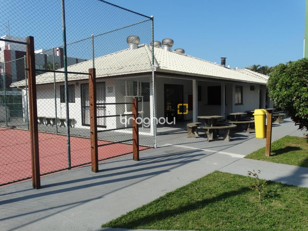 Apartamento com 75m², 2 quartos, 1 garagem, no bairro Ingleses do Rio Vermelho em Florianópolis