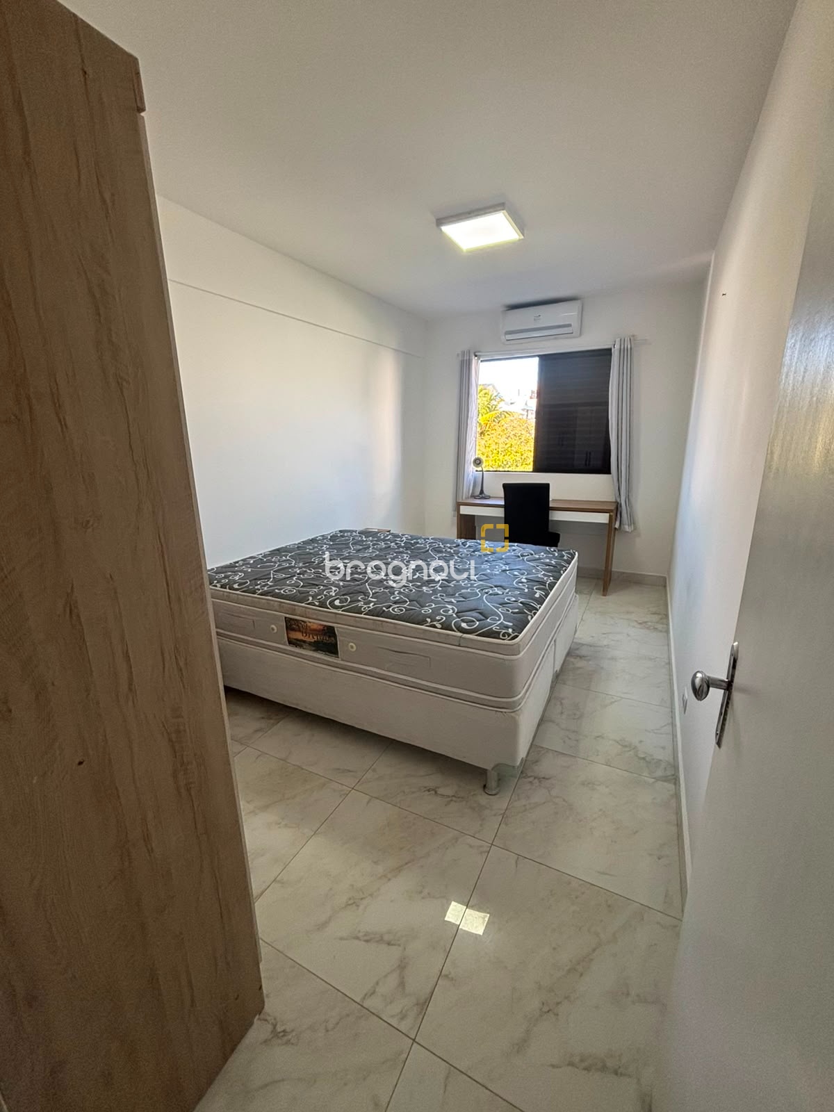 Apartamento com 75m², 2 quartos, 1 garagem, no bairro Ingleses do Rio Vermelho em Florianópolis