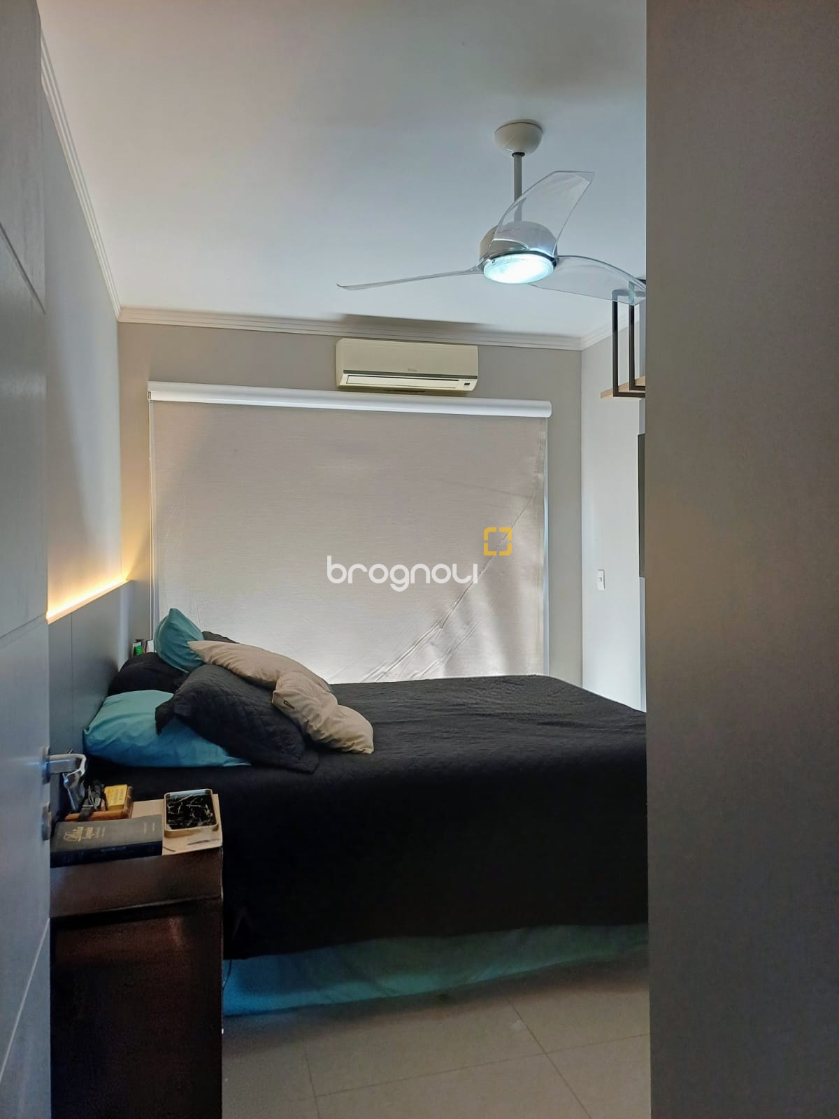Casa com 103m², 2 quartos (sendo 2 suítes), 1 garagem, no bairro São João do Rio Vermelho em Florianópolis