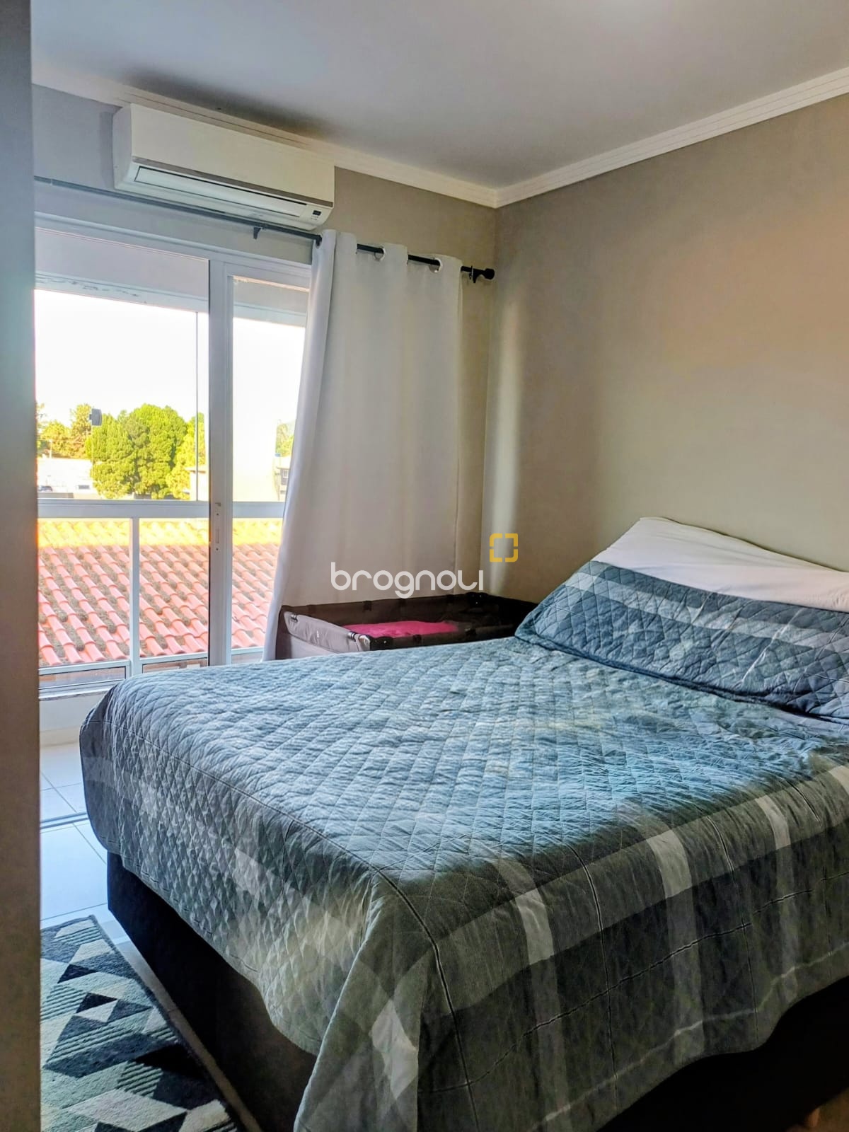 Casa com 103m², 2 quartos (sendo 2 suítes), 1 garagem, no bairro São João do Rio Vermelho em Florianópolis