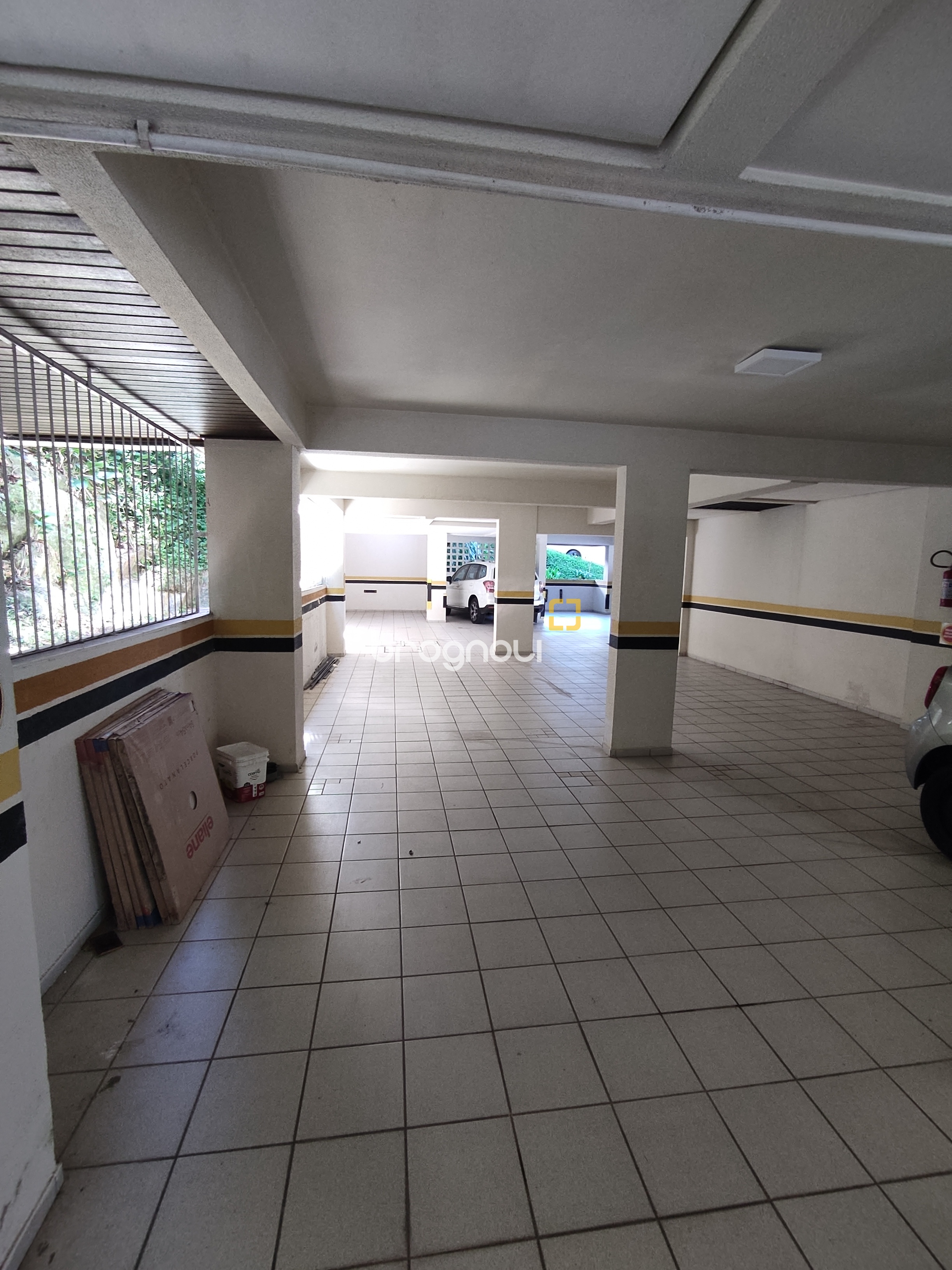 Cobertura com 183m², 3 quartos (sendo 1 suíte), 2 garagens, no bairro João Paulo em Florianópolis