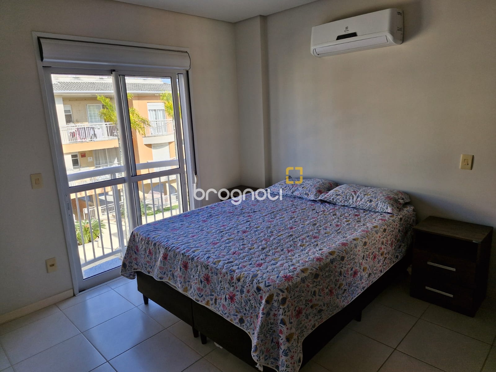Apartamento com 71m², 2 quartos (sendo 1 suíte), 1 garagem, no bairro Ingleses em Florianópolis