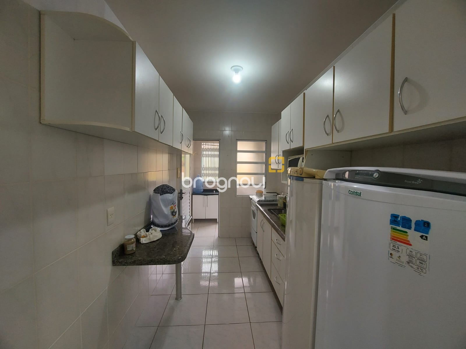 Apartamento com 65m², 2 quartos, 1 garagem, no bairro Córrego Grande em Florianópolis