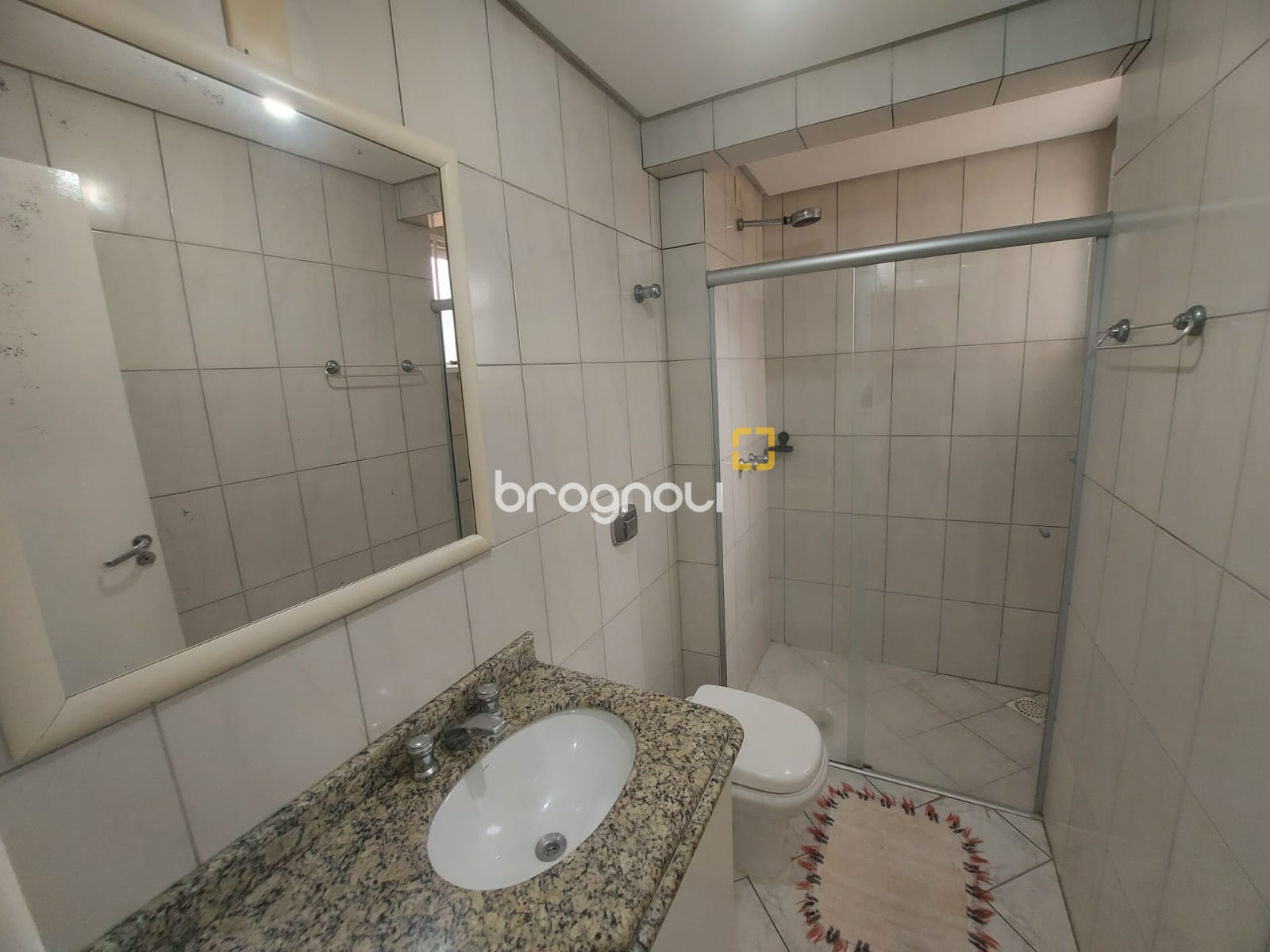 Apartamento com 65m², 2 quartos, 1 garagem, no bairro Córrego Grande em Florianópolis