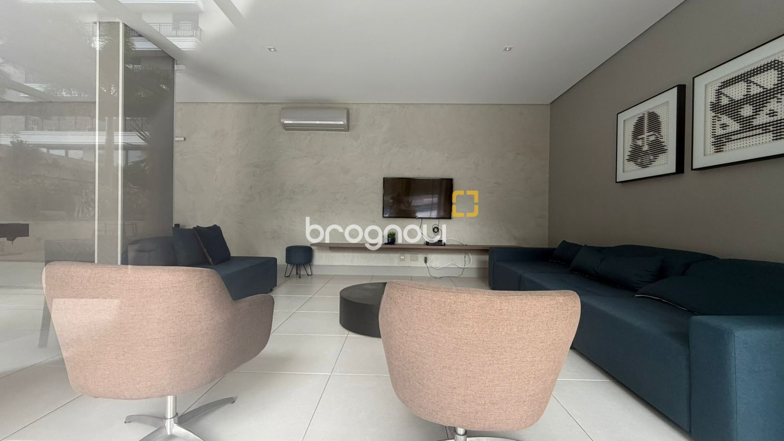 Apartamento com 65m², 2 quartos (sendo 1 suíte), 1 garagem, no bairro Itacorubi em Florianópolis